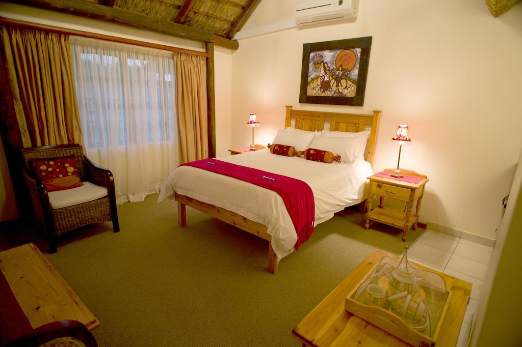 The Willows Guesthouse ブルームフォンテーン エクステリア 写真