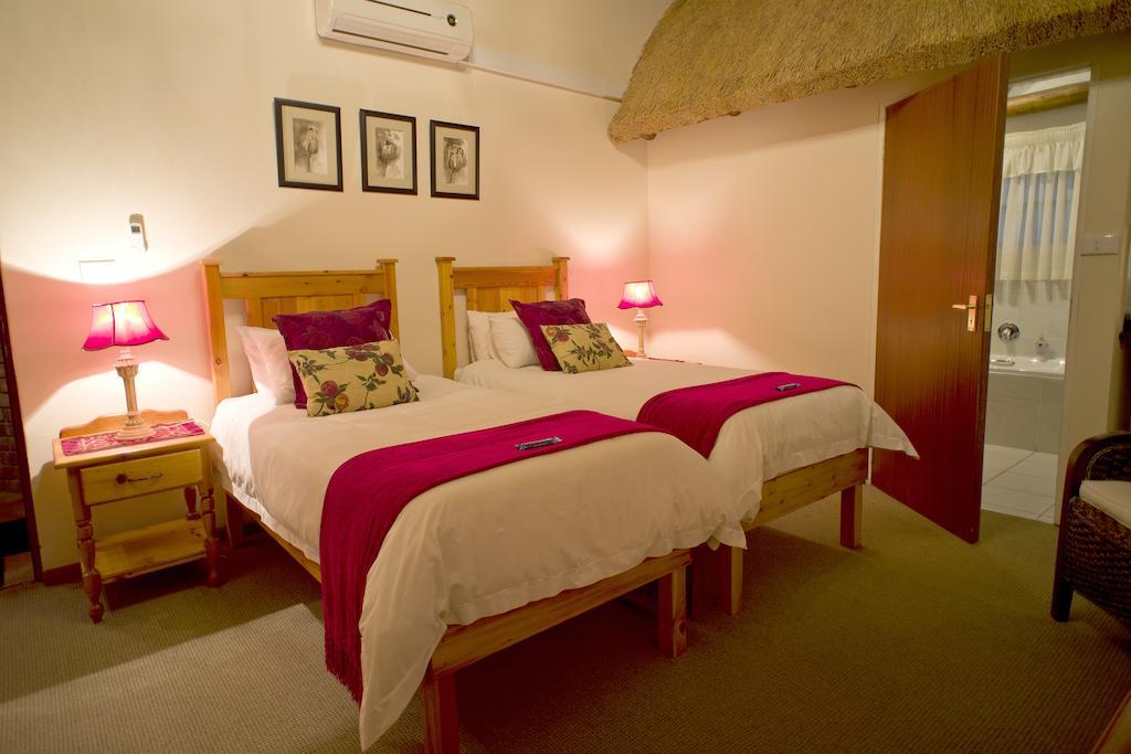 The Willows Guesthouse ブルームフォンテーン エクステリア 写真